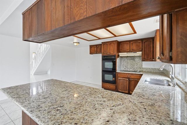 1839 Galveston St, San Diego, CA 92110