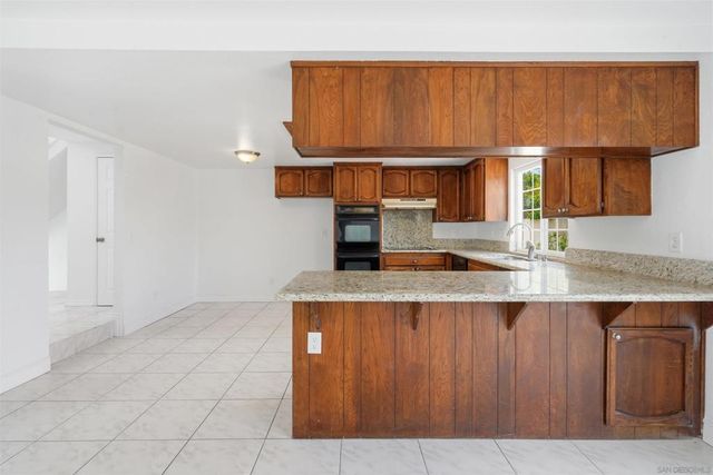 1839 Galveston St, San Diego, CA 92110