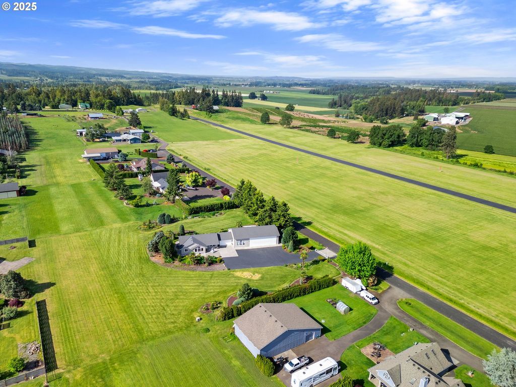 31800 S GOODTIME Rd, Molalla, OR 97038