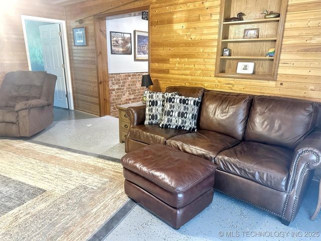 3293 W Southern Avenue, Hulbert, OK 74441