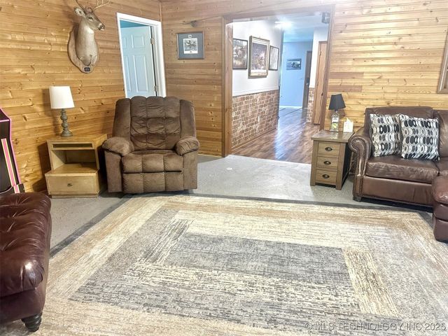 3293 W Southern Avenue, Hulbert, OK 74441