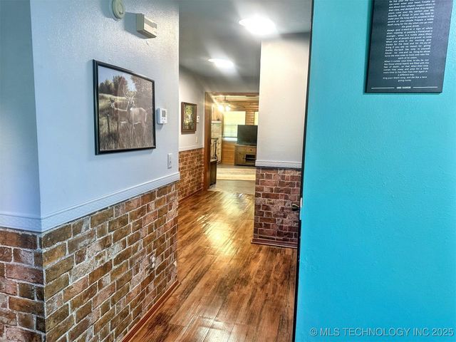 3293 W Southern Avenue, Hulbert, OK 74441