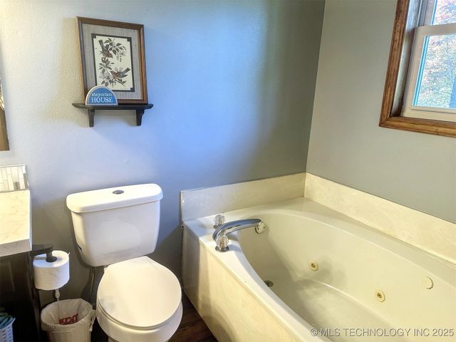 3293 W Southern Avenue, Hulbert, OK 74441