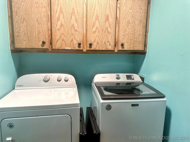 3293 W Southern Avenue, Hulbert, OK 74441