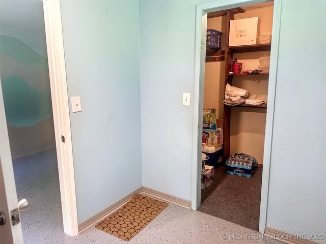 3293 W Southern Avenue, Hulbert, OK 74441