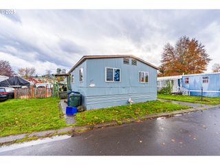 1415 S BERTELSEN Rd 88, Eugene, OR 97402