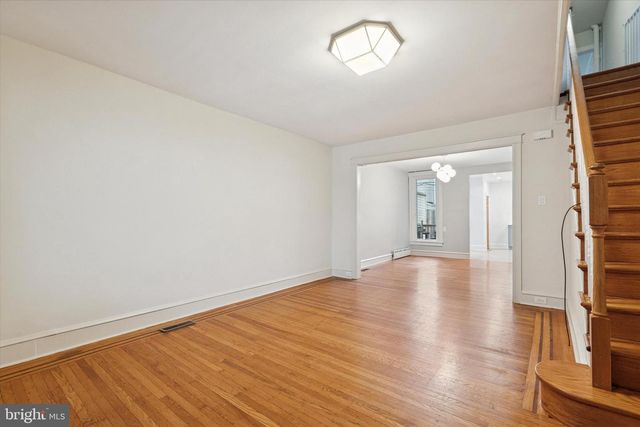 863 N WOODSTOCK ST, Philadelphia, PA 19130