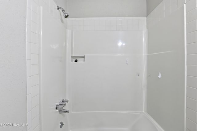 32 Scott Street, Greenville, NC 27858