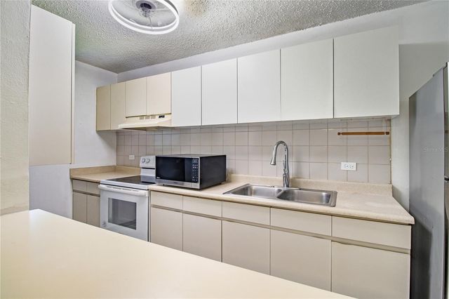 Road 177 ROAD J5, Guaynabo, PR 00966