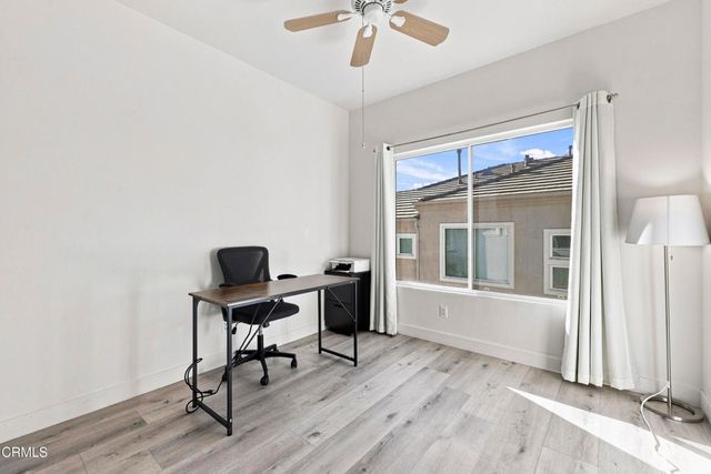26951 Hillsborough Parkway 47, Valencia, CA 91354