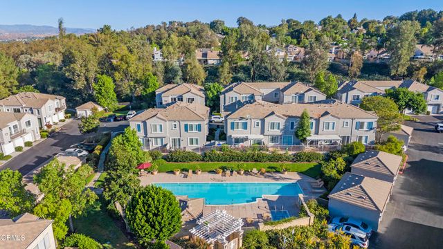 26951 Hillsborough Parkway 47, Valencia, CA 91354