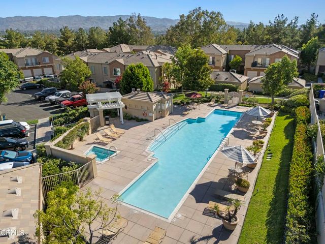26951 Hillsborough Parkway 47, Valencia, CA 91354