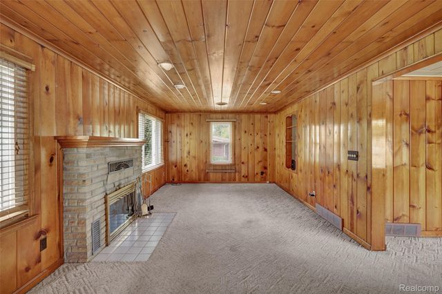 4901 Pointe Tremble Road, Algonac, MI 48001