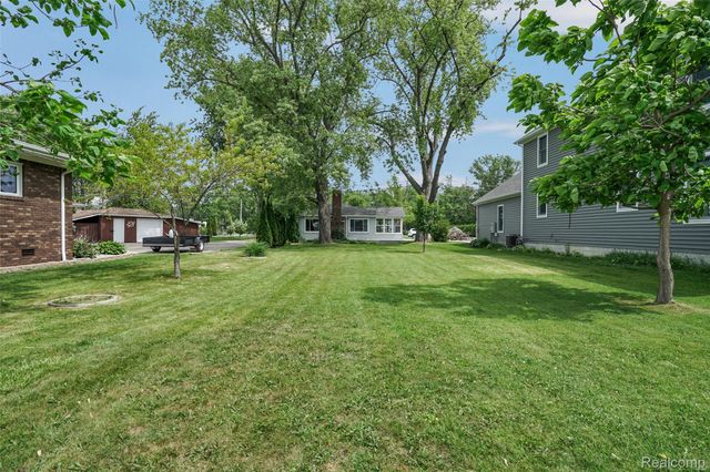 4901 Pointe Tremble Road, Algonac, MI 48001