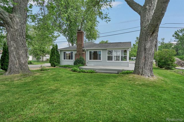 4901 Pointe Tremble Road, Algonac, MI 48001