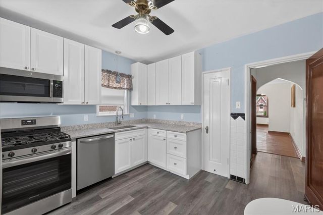 5622 Pernod Avenue, St Louis, MO 63139