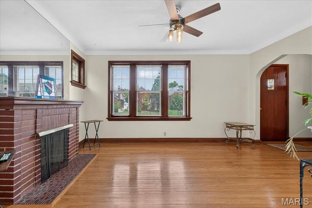 5622 Pernod Avenue, St Louis, MO 63139