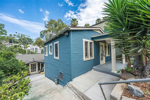 3322 Hamilton Way, Los Angeles, CA 90026