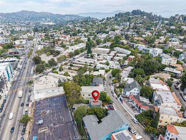 3322 Hamilton Way, Los Angeles, CA 90026