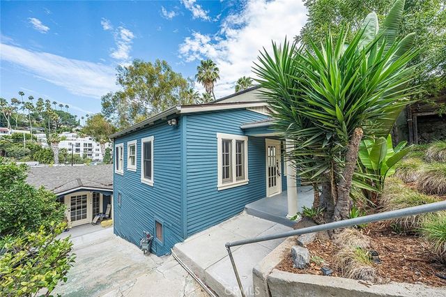 3322 Hamilton Way, Los Angeles, CA 90026
