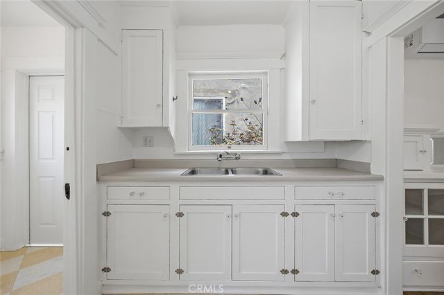 3322 Hamilton Way, Los Angeles, CA 90026