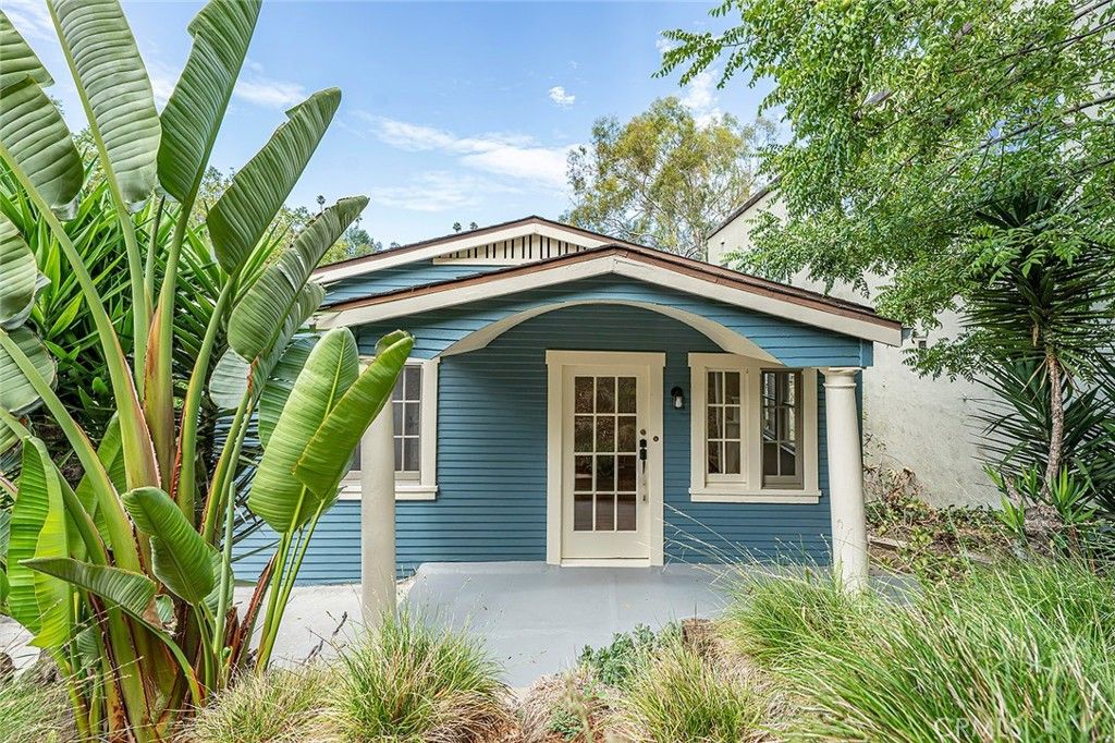 3322 Hamilton Way, Los Angeles, CA 90026