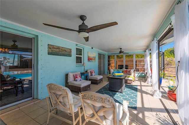 915 FAIRFAX TERRACE NW, Port Charlotte, FL 33948