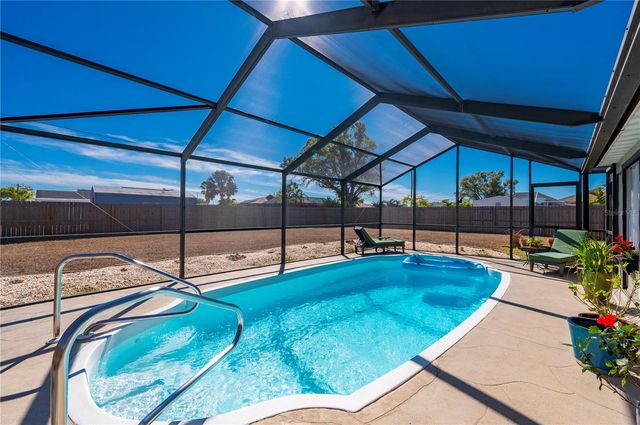 915 FAIRFAX TERRACE NW, Port Charlotte, FL 33948