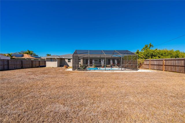 915 FAIRFAX TERRACE NW, Port Charlotte, FL 33948