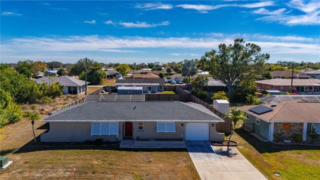 915 FAIRFAX TERRACE NW, Port Charlotte, FL 33948