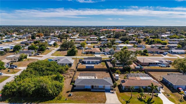 915 FAIRFAX TERRACE NW, Port Charlotte, FL 33948