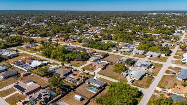 915 FAIRFAX TERRACE NW, Port Charlotte, FL 33948