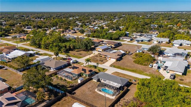 915 FAIRFAX TERRACE NW, Port Charlotte, FL 33948