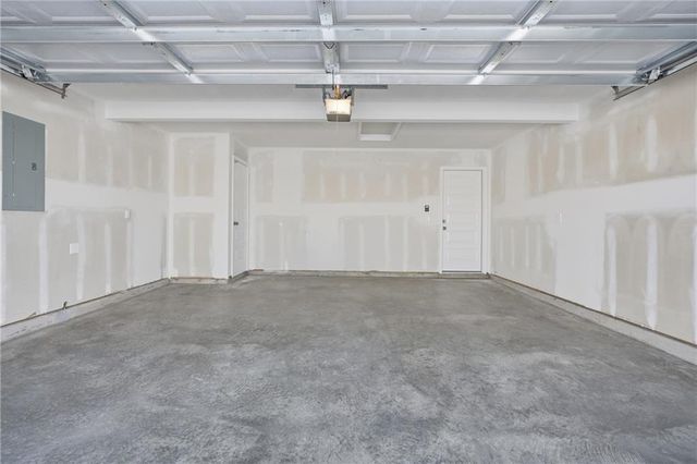 20256 W 194th Terrace, Spring Hill, KS 66083