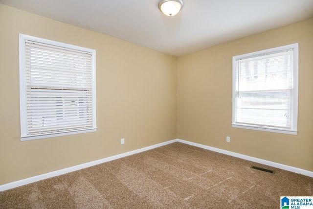 17 16TH AVENUE NE, Center Point, AL 35215