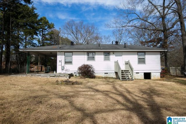 17 16TH AVENUE NE, Center Point, AL 35215