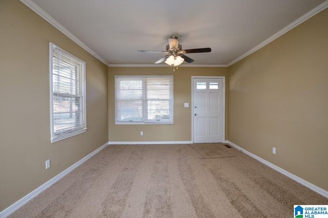 17 16TH AVENUE NE, Center Point, AL 35215