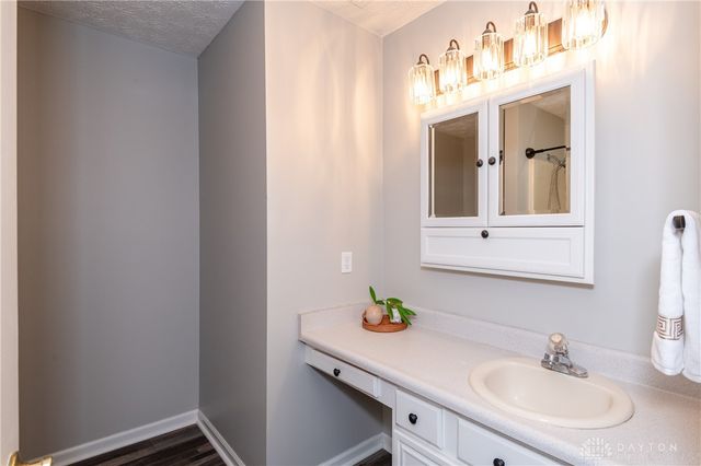 1836 Dunseth Lane, Moorefield Twp, OH 45503