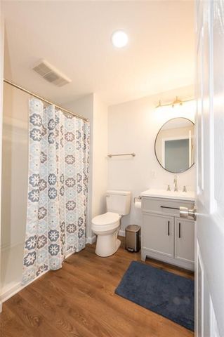 104 Chesapeake Drive, Jefferson Hills, PA 15236