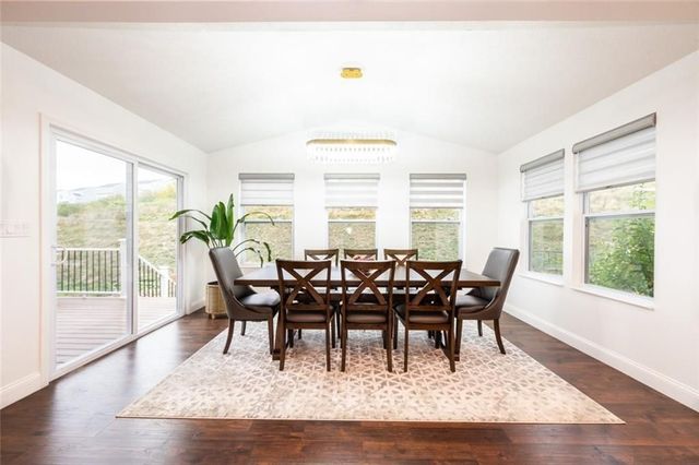 104 Chesapeake Drive, Jefferson Hills, PA 15236