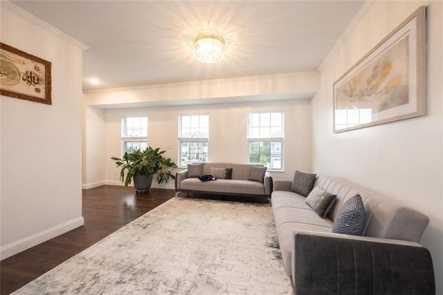 104 Chesapeake Drive, Jefferson Hills, PA 15236