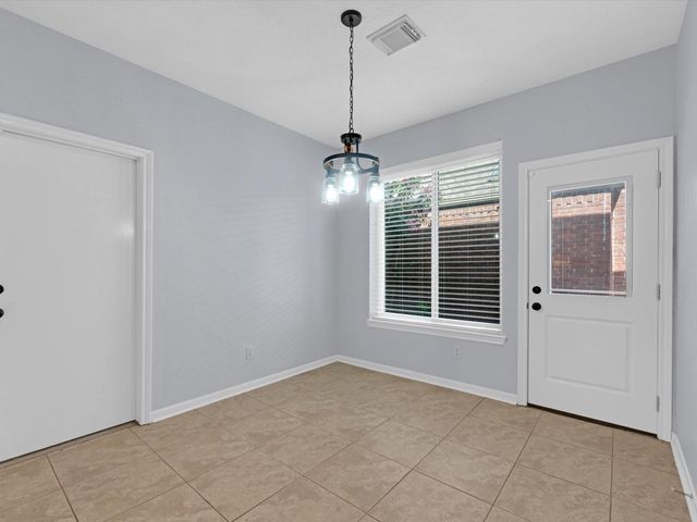 36 Grants Lake Circle, Sugar Land, TX 77479