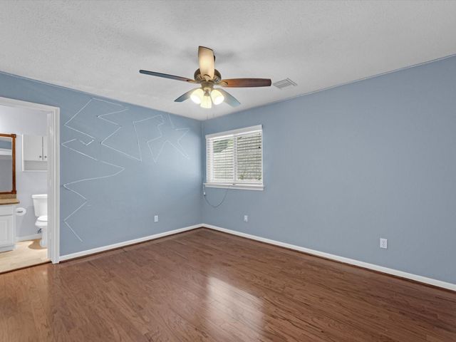 36 Grants Lake Circle, Sugar Land, TX 77479