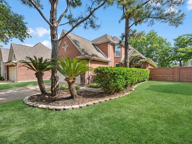 36 Grants Lake Circle, Sugar Land, TX 77479