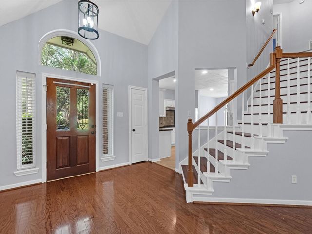36 Grants Lake Circle, Sugar Land, TX 77479