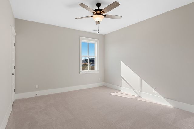 651 Conifer Drive, Spring Hill, TN 37174