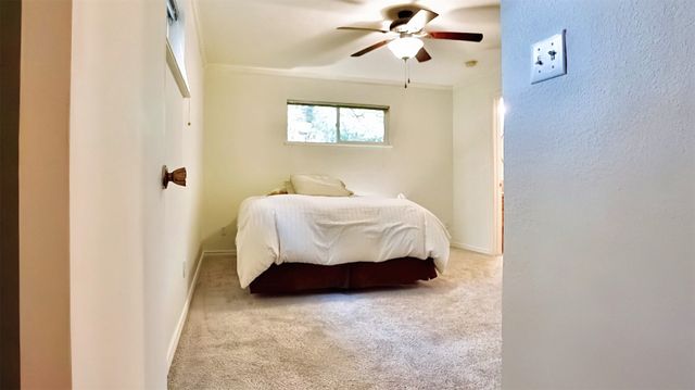 123 Forest Oaks Drive, Gun Barrel City, TX 75156