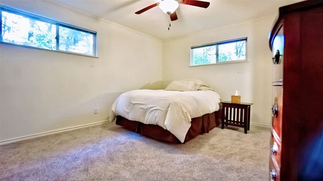 123 Forest Oaks Drive, Gun Barrel City, TX 75156