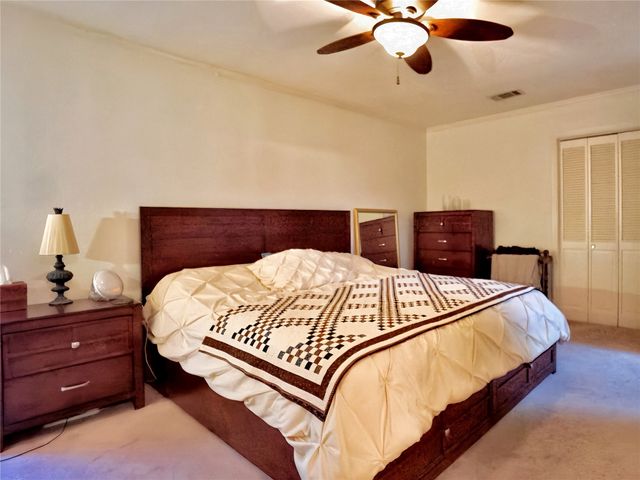 123 Forest Oaks Drive, Gun Barrel City, TX 75156