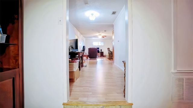 123 Forest Oaks Drive, Gun Barrel City, TX 75156